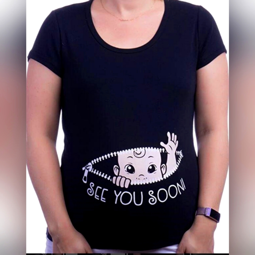 Cute maternity t-shirt - size M BNWOT